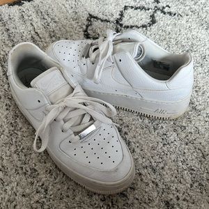 Nike Air Force 1 Sage Low Triple White